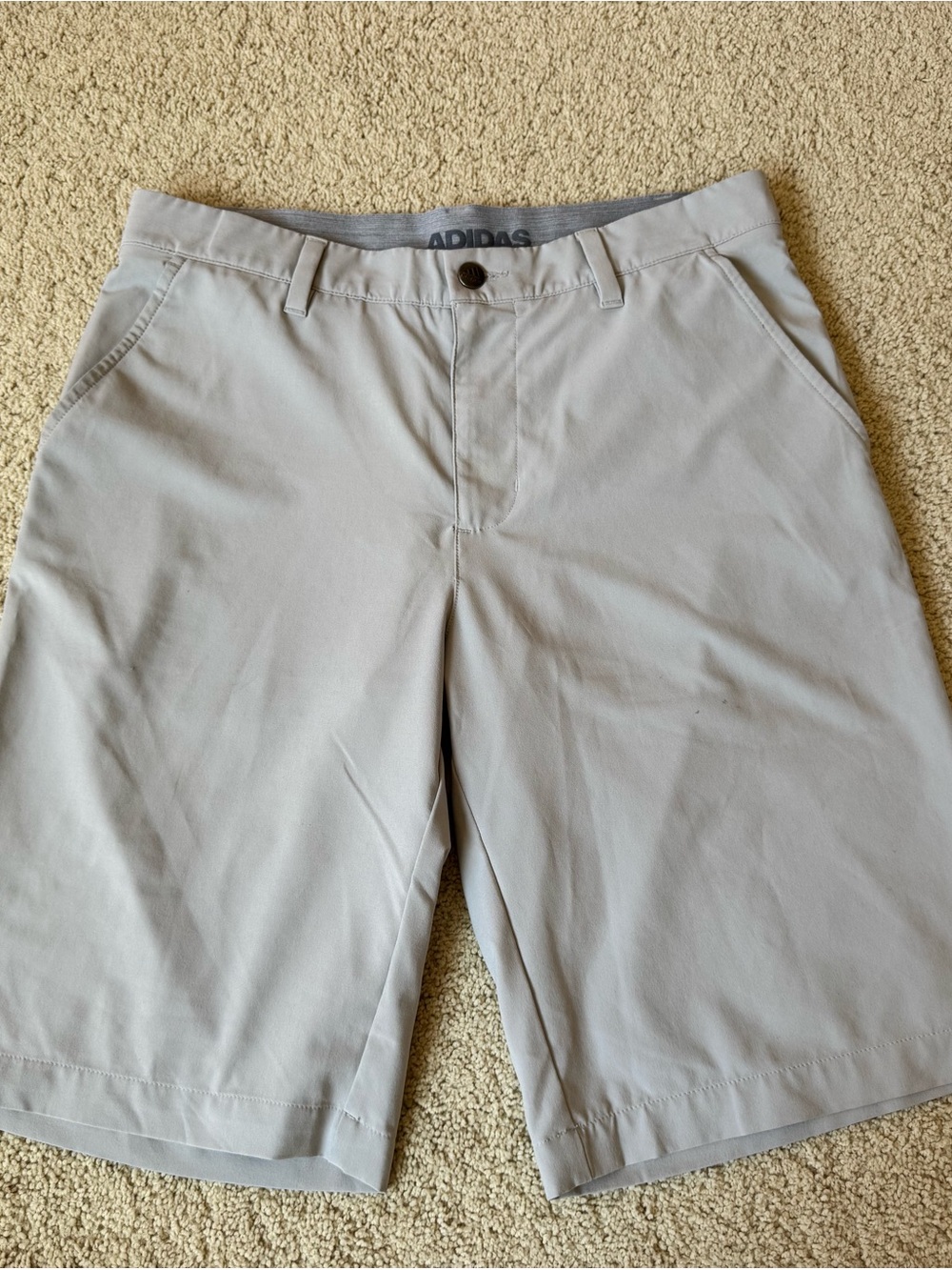 adidas Men’s Light Gray Flat Front (golf) Shorts NEW
